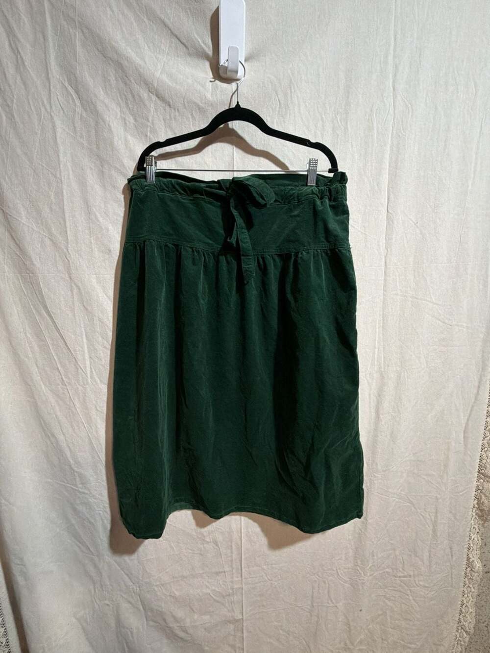 Draper James RSVP Women's Paperbag Waist Corduroy Midi Skirt